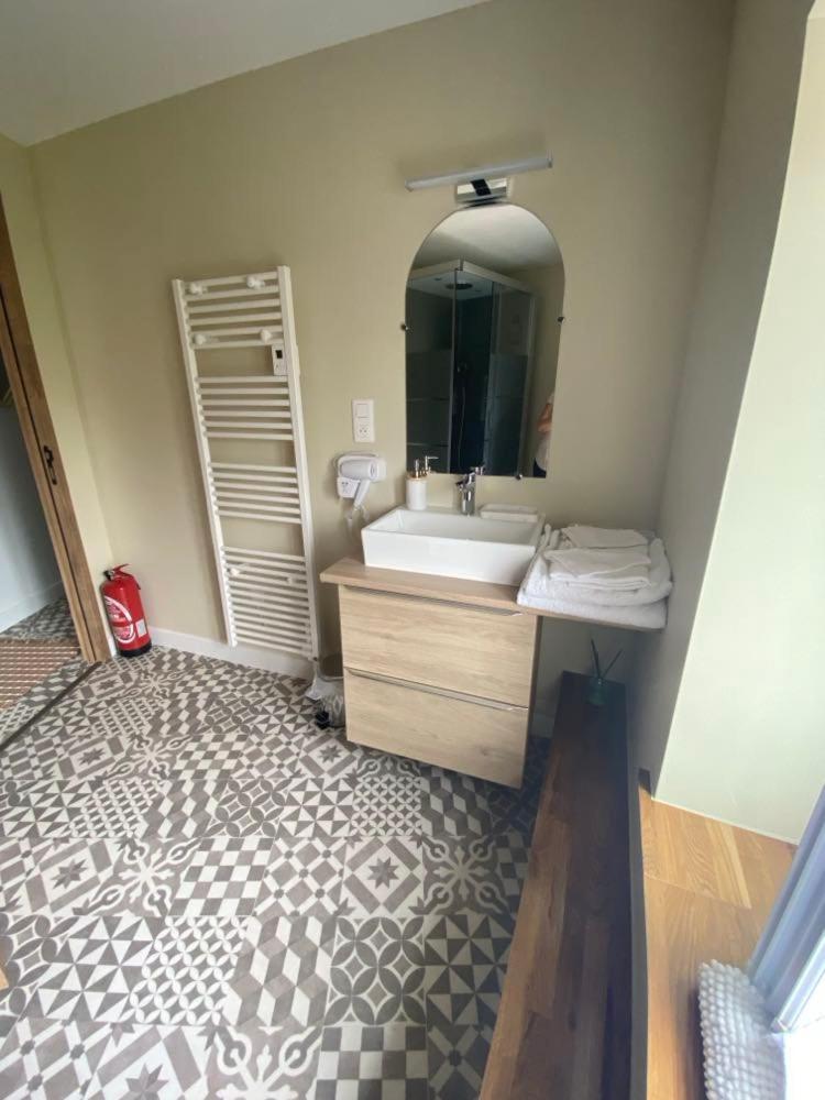 Bed and Breakfast Chez Marie Et Angel Autun Esterno foto