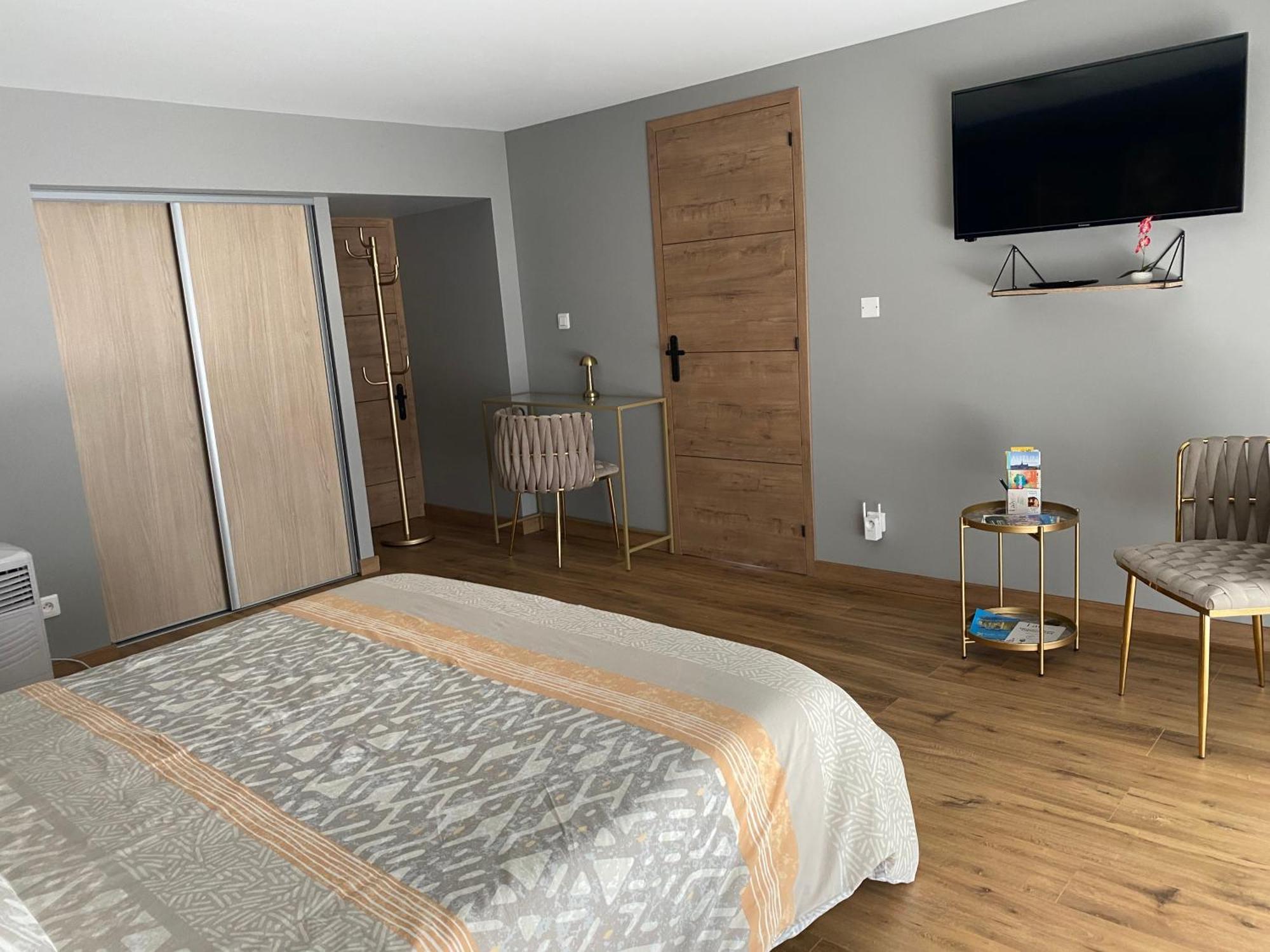 Bed and Breakfast Chez Marie Et Angel Autun Esterno foto